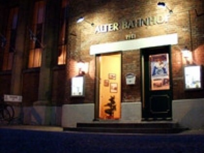 Photo: Alter Bahnhof